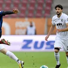 Ausgerechnet in dieser zeit fällt mannschaftskapitän dedryck boyata seit wochen verletzt aus. Bundesliga Fc Augsburg Hertha Bsc 0 3 Cordoba Verletzt Raus