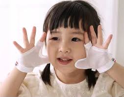 YILIUJIU Thumb Sucking Stop for Kids Baby Thumb Sucking Guard Gloves Finger  Sucking Stop Guard Anti Thumb Sucking Gloves(XL) : Amazon.ae: Baby Products