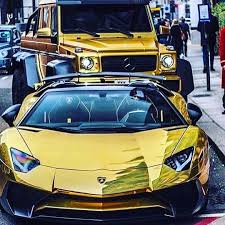 Ferrari logo on red sport car. Instagram Photo By Life Is Luxury May 28 2016 At 1 00pm Utc Bmw Autos Lamborghini Auto De Lujo