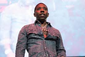 Is yfn lucci dead or alive? Yfn Lucci Gifted 200 000 Maybach In Celebration Of New Album