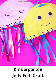 Kindergarten Craft Paper Plate Jellyfish Craft Fish Crafts Toddler Arts And Crafts Jellyfish Craft