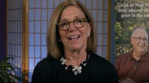 Charlotte Buffington's Instagram, Twitter & Facebook