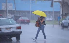 1, se desplazará sobre el sur del territorio nacional originando lluvias fuertes a puntuales muy fuertes acompañadas de descargas eléctricas y fuertes rachas de viento en el sur y sureste de méxico. Fuertes Lluvias Y Tormentas Electricas Pronosticadas Para La Laguna El Sol De La Laguna Noticias Locales Policiacas Sobre Mexico Coahuila Y El Mundo