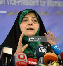 ‌• معصومه ابتکار، عضو کابینه دولت روحانی و معاون رئیس‌جمهور در امور زنان و  محیط زیست هم مبتلا به ویروس کر‌ونا شده و بستری است. بر مبنای آخرین گزارش‌ها  نتایج تست از