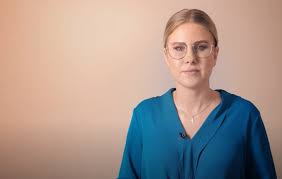 Любовь соболь получила известность как юрист фонда борьбы с коррупцией. Lyubov Sobol Obyasnila Pochemu Trebovaniya Roskomnadzora O Blokirovke Youtube Kanalov Nezakonny
