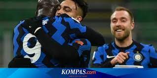 The result moves inter above rivals milan on to 50 points from 22 games before the two sides meet at san siro next sunday. Inter Milan Vs Lazio Results Lukaku S 300th Goal Brings The Nerazzurri To His Knees For Ac Milan Netral News