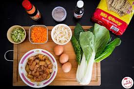 Recette Mine Frit Cuisine De L Ile Maurice Je Papote Mine Frite Cuisine Et Boissons Recette Mauricienne