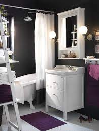 Insérer la vitre à la place du panneau (attention, ca coupe, mettez des gants !) 4. Furniture Home Furnishings Find Your Inspiration Deco Salle De Bain Meuble Salle De Bain Ikea Salle De Bain Retro