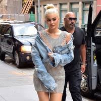 Home others casual kylie jenner outfits fashion lookbook party casual street styles instagram dresses 2019. Kylie Jenner Fashion And Outfits From Double Denim To Booty Shorts Glamour Uk