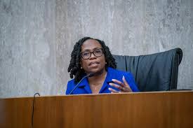 Justice Jackson slams Supreme Court’s handling of rush appeal in Louisiana redistricting case
