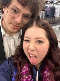 UCSD student seeking housing in La Jolla area