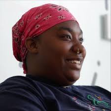 This week reminded us what steady care looks like in motion from the front  desk to the street corner to the job site. Guest Services welcomed around  250 guests through the Hub