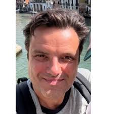 Chris Swift (@cswifty58)