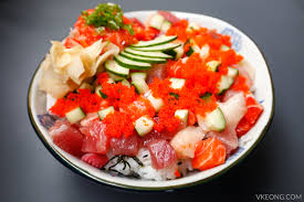 You can expect dons stacked high with sashimi, as well as a selection of temaki and makimono alongside western pastas. The Fat Fish Seafood More Mont Kiara Shoplex Kl