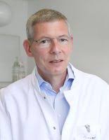 ECMO Team: Medizinische Klinik mit Schwerpunkt Nephrologie und  Internistische Intensivmedizin