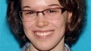 Opptak viser betjenter som jager og dreper skoleskytter: Nå blir de hyllet  på sosiale medier