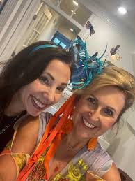 Jacqueline Stenger's Instagram, Twitter & Facebook