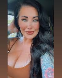 Shawn Kinnison's Instagram, Twitter & Facebook