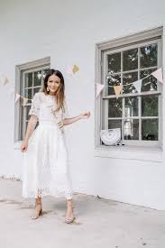 59 Cute And Elegant Outfits To Wear To A Bridal Shower Weddingomania