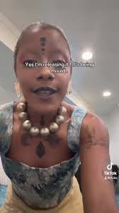 Becca Hartline's Instagram, Twitter & Facebook