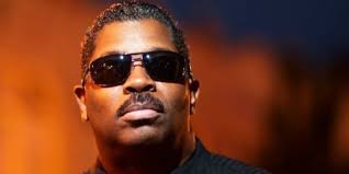 Celebrities with last name: Arrington