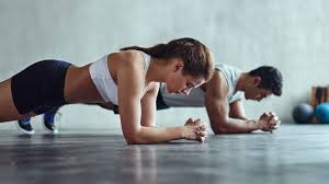 Ein ausgeklügeltes ganzkörpertraining ohne geräte, das man auch zuhause ausführen kann, ist der schnellste und einfachste weg, um fitter zu werden. Workout Zu Hause Trainingsplan Fur 10 20 Oder 30 Minuten