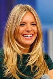 Layered wavy hairstyles with braided bangs. Frisurentrends Net Long Hair Styles Medium Length Hair Styles Hair Styles