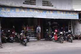 Pasar atom is one stop shopping centre for all ages and genders. 10 Rekomendasi Toko Kain Di Surabaya Murah Lengkap