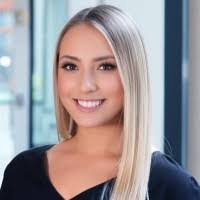 Katie Hensley's Instagram, Twitter & Facebook