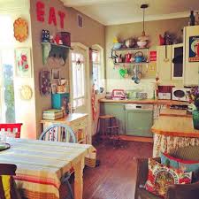 60 Granny Chic Ideas For First Apartment Decorating On A Budget Arredamento Casa Country Idee Per La Cucina Arredamento D Interni