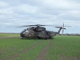 Die bundeswehr beteiligt sich mit. Ch 53 Hubschrauber Der Luftwaffe Zwei Sicherheitslandungen In 24 Stunden Augen Geradeaus