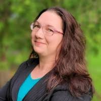 Sandra Kitchener's Instagram, Twitter & Facebook