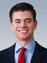 Andrew Florence's Instagram, Twitter & Facebook