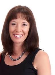 The Mentor That Matters: Stories of Transformational Teachers, Role Models  and Heroes, Volume 1: Fox, Suzanne, Laura Steward Atchison, Fox, Suzanne:  9780998122922: Amazon.com: Books