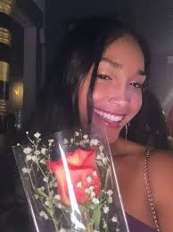 Candice Nelle Barnes (@nellebarnes) • Instagram photos and videos