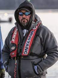 Fishing In The Cold 5 Tips For Cold Weather Coping Bass Fishing Tips Bass Fishing Ice Fishing