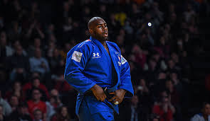 A first olympic medal, in bronze, in beijing in 2008, ten titles of world champion, five of european champion, then finally the holy grail of olympism, twice, in. Judo Superstar Teddy Riner Nach Neun Jahren Und 154 Siegen Geschlagen