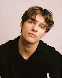 Some film shots with @ashleyosborn 🫶🏻 P.S.. text me! +1 305 363 6077 (I  promise I answer)