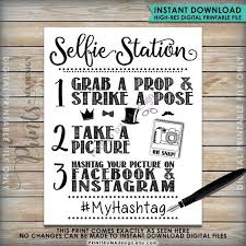Selfie Station Sign Share Your Pic On Social Media Facebook Etsy In 2021 Diy Photo Booth Photo Booth Sign Graduation Signs
