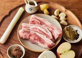 Mẹo luộc thịt lợn trắng hồng không bị hôi