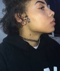 Face Tattoo Face Tattoo Rose Septum Piercing Choker Freckles Small Face Tattoos Face Tattoos For Women Face Tattoos