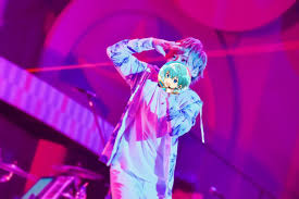 ころんくん です on twitter 歌い手 顔 すとぷり 歌い手 イラスト