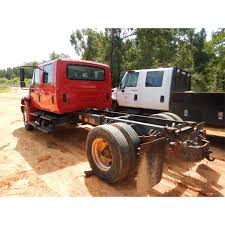 International 4400-4X2-2004 Cab & Chassis Truck