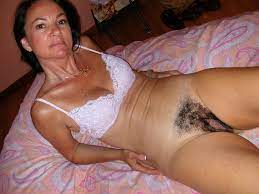 Hairy mature amateur pussy | MOTHERLESS.COM ™