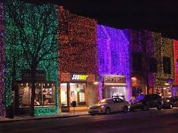 Pictures Of The Christmas Lights On The Buildings In Downtown Rochester Michigan Every Year They Decorate For Fire And Ice Festival Beautiful Places Michigan