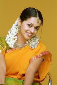 Malayalam Tamil Hot Actress Bhavana Pics Profile Biography Idnsek Both the stars have been dating each other from quite some time.