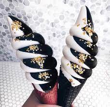 50 Amazing Dessert Shops Ice Cream Places Near Me In Los Angeles Ice Cream Place Dessert Shop Fun Desserts