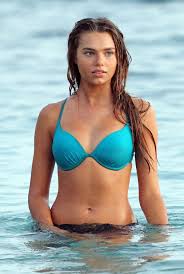 Evans had an interest in performing since the age of five, when she would perform for family and friends. Picture Of Indiana Evans