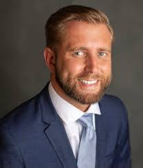 Aly Hanson's Instagram, Twitter & Facebook