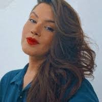 Vanessa Rabb's Instagram, Twitter & Facebook